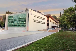 Universidad Andrés Bello
